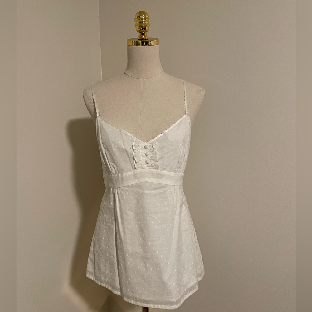 🚨NWT loft white‎ top
